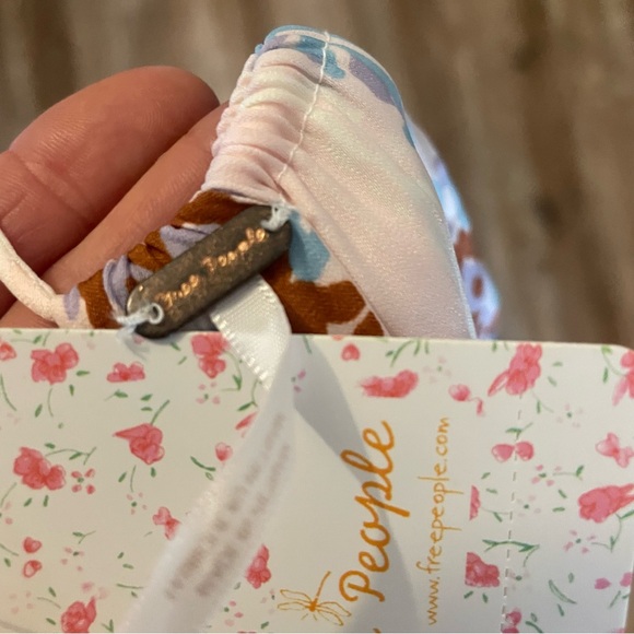 Free People Ivory Combo Bellini Patchwork Peplum Tank Top - Picture 8 of 9